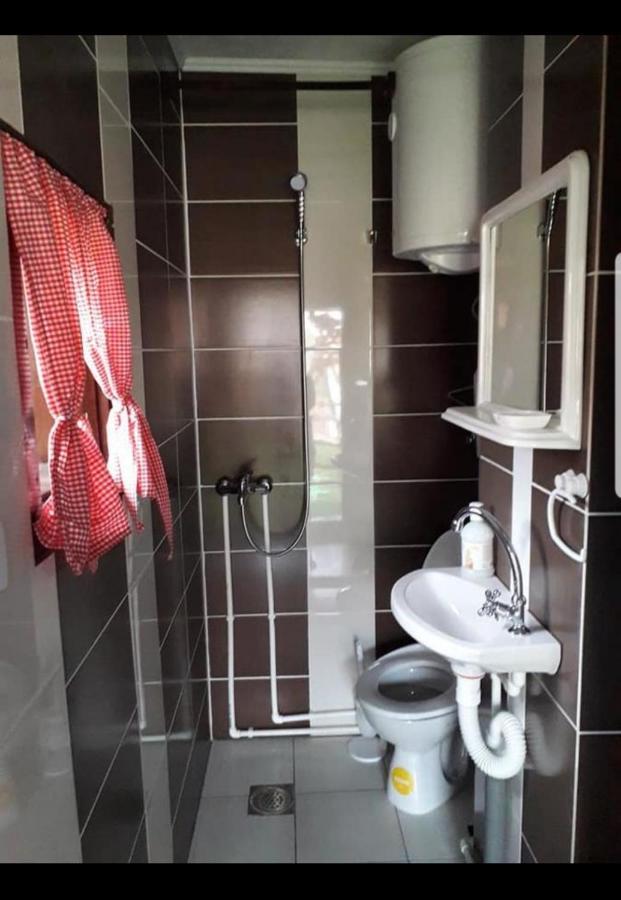 Apartment Sarganska Osmica โมกราโกรา ภายนอก รูปภาพ